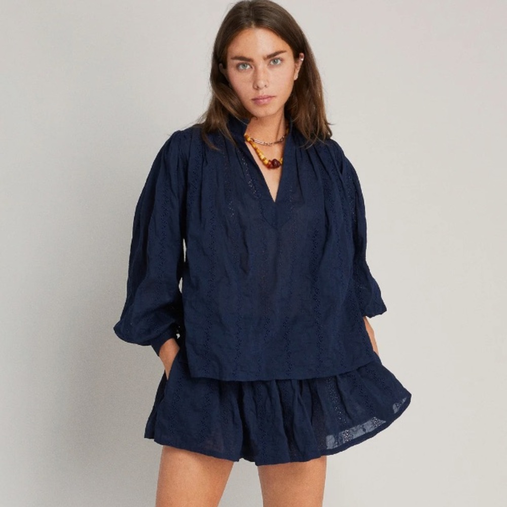 NWT Suzi Kondi Kaprico Poet Blouse
